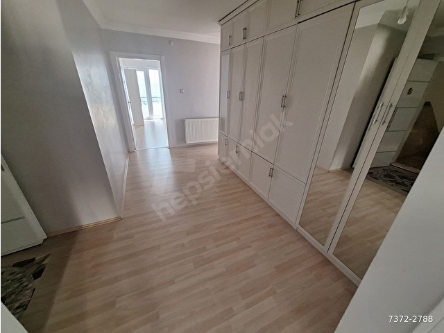 ÇÖZÜM DEN MERKEZDE ORTA KATTA BAĞIMSIZ FULL YAPILI DAİRE - Görsel 11