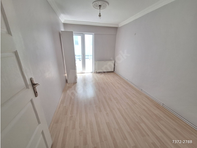 ÇÖZÜM DEN MERKEZDE ORTA KATTA BAĞIMSIZ FULL YAPILI DAİRE - Görsel 14