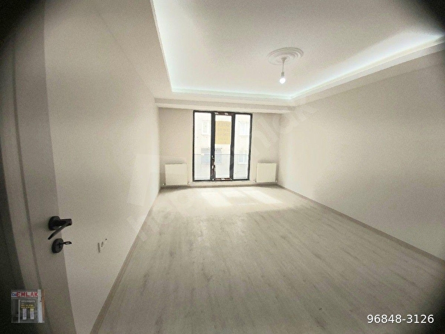 BAHÇELİEVLER SİYAVUŞPAŞADA SIFIR 2+1 ONUR MARKET YAKINI 4.KAT SATILIK DAİRE