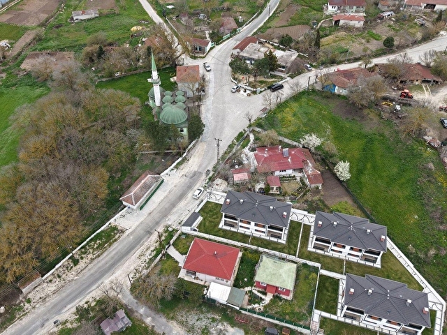 SARAY AYVACIKTA 875M2 ARSA İÇERİSİNDE MERKEZ KONUMDA MÜSTAKİL EV - Görsel 19