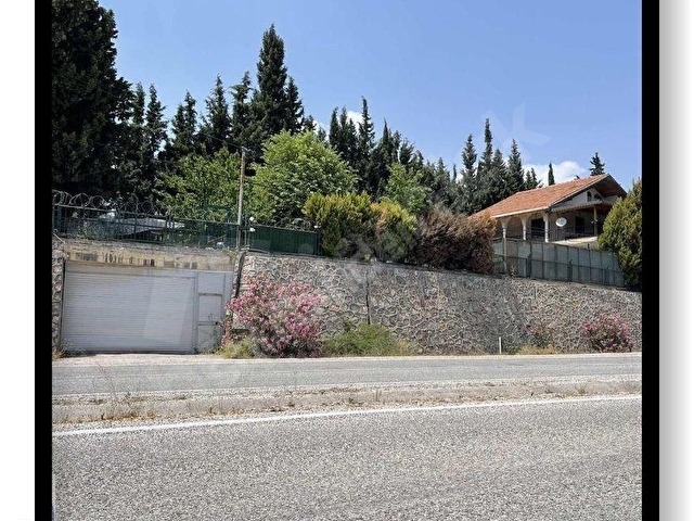 Çiniliköyde Mükemmel Lokasyon Kaçırılmayacak Villa - Görsel 24