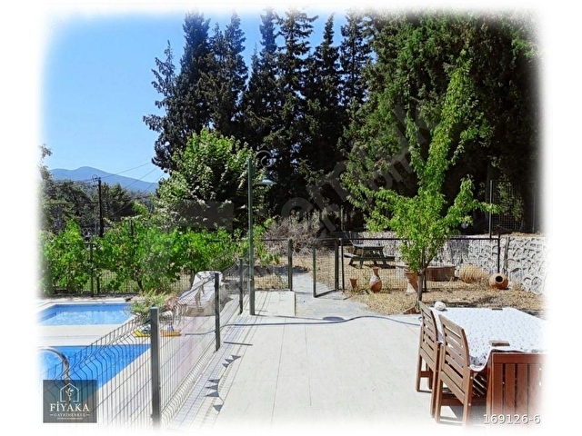 Çiniliköyde Mükemmel Lokasyon Kaçırılmayacak Villa - Görsel 25