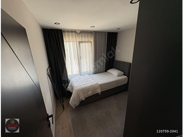ERDEK ADNAN MENDERES CADDESİNDE KİRALIK 2+0 EŞYALI LÜKS DAİRE - Görsel 21