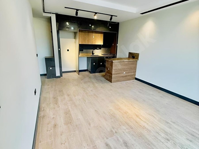 ONAY dan ÇERKEZKÖY CUMHURİYET MH. TEPE DE MODERN YAŞAM 1+1 DAİRE - Görsel 29