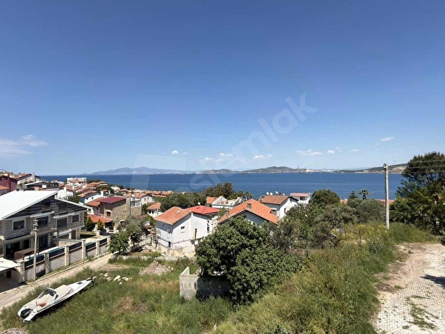 Foçada Satılık Villa Denize Plaja 300 Mt Anayola 200 Mt - Görsel 22