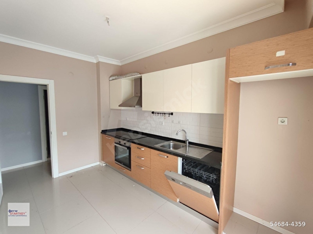 Bayraklı Yamanlar Zerrin Hanım Sitesinde 3+1 Kiralık Daire - Görsel 14