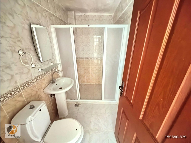 HAYALDE BAĞLARBAŞI MHDE 3+ 1 2.ARA KATTA YAPILI TEMİZ 120 M2 UYGUN KİRALIK !!! - Görsel 12