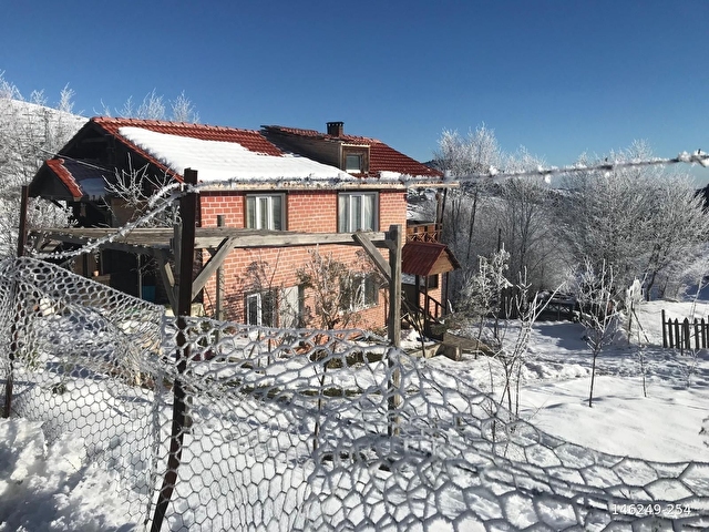 GÖRGEÇ EMLAKTAN SATILIK FIRSAT İKİ KATLI ÇİFTLİK BAĞ EVİ