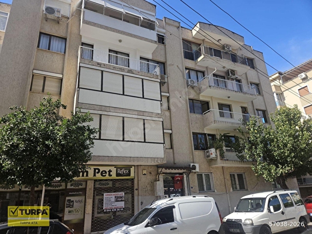 Demirköprü İzban Yakını Doğalgazlı Klimalı Satılık 3+1 Daire