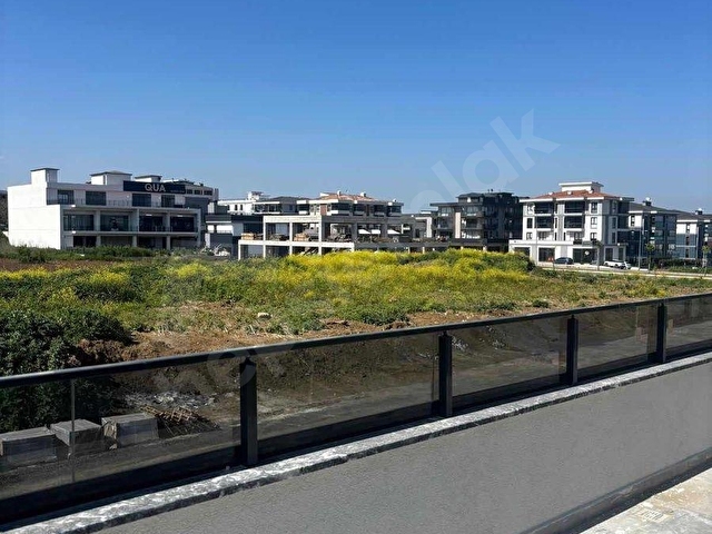 FIRSAT | TERASLI SATILIK GENİŞ OFiS / İŞYERİ - Görsel 2
