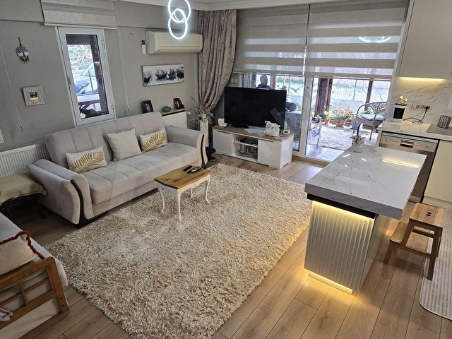 YENİFOÇA GENCELLİDE SAHİLE 150M.SATILIK TAM MÜSTAKİL TRIBLEKS - Görsel 14