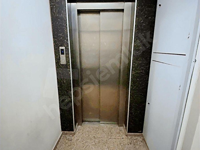 AKALINDAN YILDIZ CD ÜZERİ 3+1 OTOPARKLI ARAKAT SATILIK DAİRE - Görsel 13