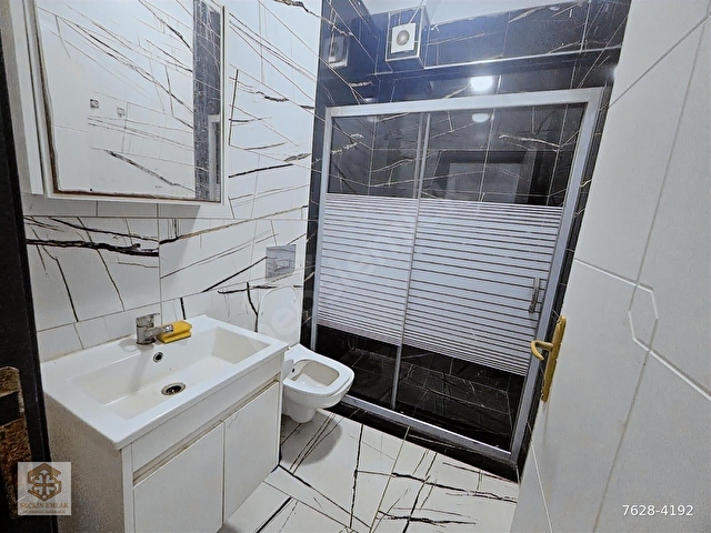 AVŞA MERKEZ BELEDİYE KARŞISI DEPOLU, ÇİFT TAPULU 185m²NET DÜKKAN - Görsel 11