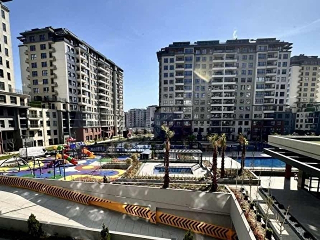 LOTS OFİS REFERANS BEYLİKDÜZÜNDE HAVUZ VE PEYZAJ CEPHELİ 2+1 - Görsel 6