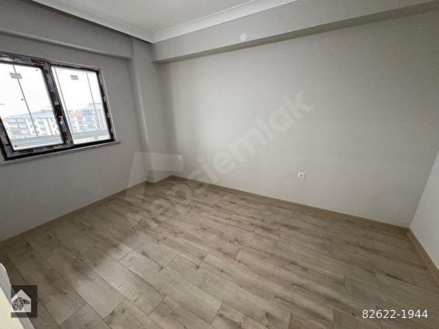 ÇINARLI (ZAFER) MAH ÇEVRE YOLUNDA  DENİZ MANZ KİRALIK GENİŞ 1+1 BALKONLU SIFIR DAİRELER - Görsel 10
