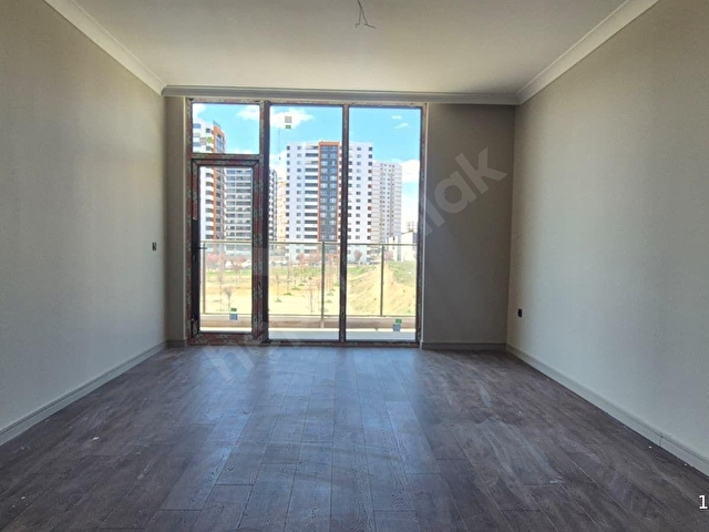 BİENSTEN GÜVENLİKLİ BALKONLU ÖNÜ AÇIK SATILIK 2+1 DAİRE - Görsel 13