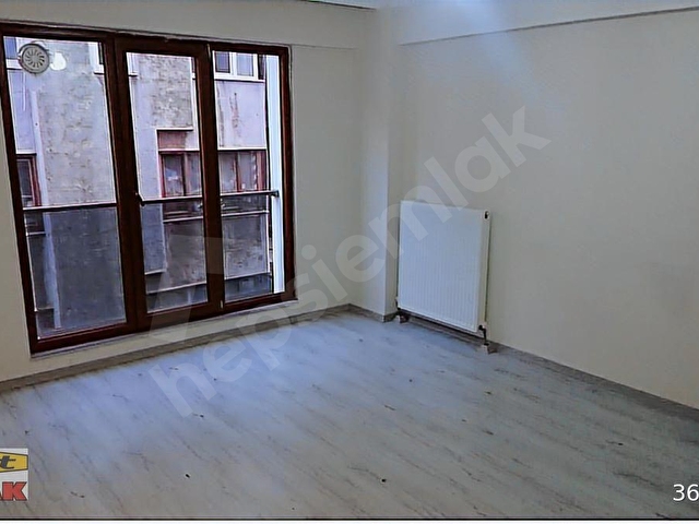 AKİTten BELEDİYE CİV 2+1 ARAKAT 85m2 D.GAZ A.MUTFAK İSKANLI DAİ - Görsel 8