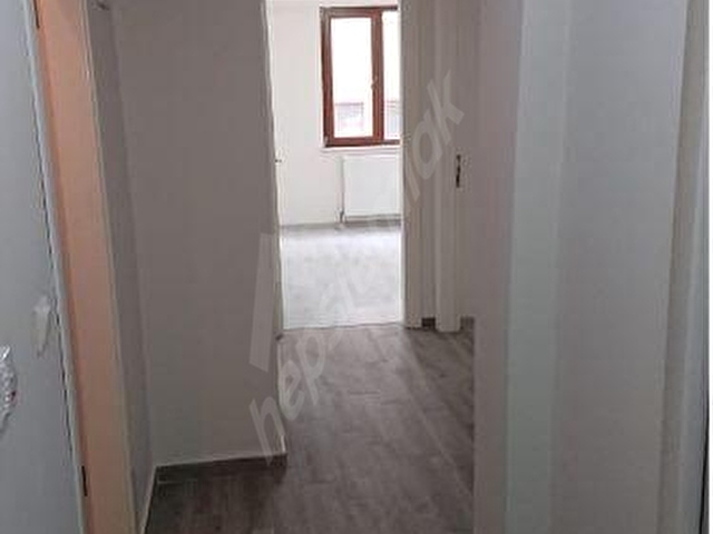 AKİTten BELEDİYE CİV 2+1 ARAKAT 85m2 D.GAZ A.MUTFAK İSKANLI DAİ - Görsel 17
