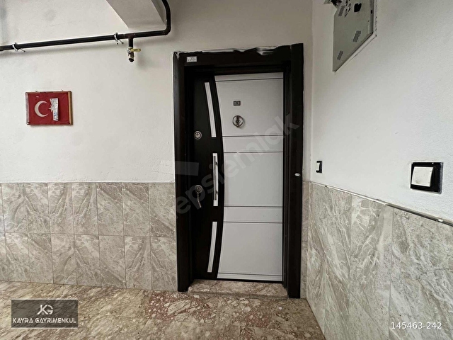 M.AKİF ERSOYda 1+1 GİRİŞ KAT 50m2 EŞYALI KİRALIK DAİRE - Görsel 2