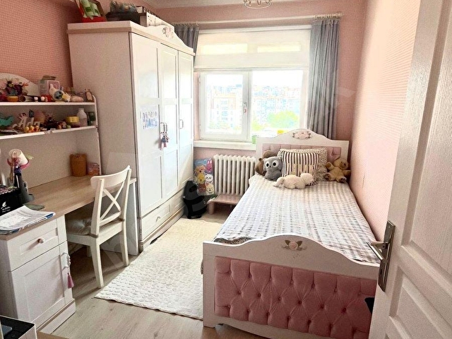ÖZCAN EMLAK FARKIYLA FULL YAPILI KİLERLİ EN ÜST KAT 3+1 DAİRE - Görsel 12