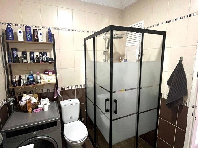 ÖZCAN EMLAK FARKIYLA FULL YAPILI KİLERLİ EN ÜST KAT 3+1 DAİRE - Görsel 20