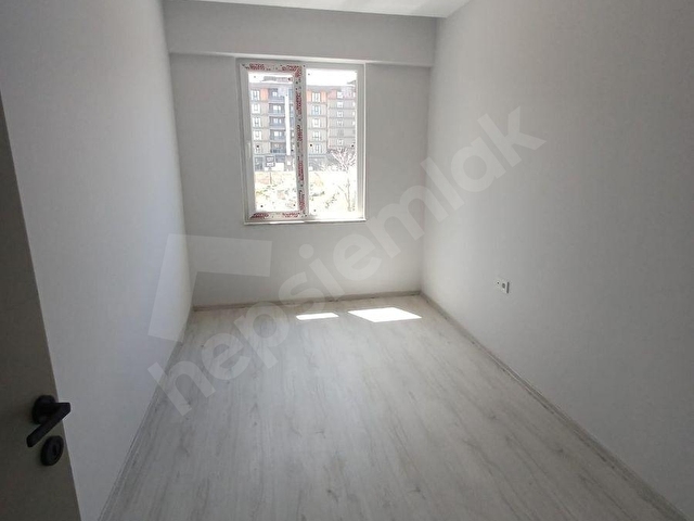 MUZAFFER TÜRKEŞ MAHALLESİNDE SATILIK  4+1 DAİRE - Görsel 9
