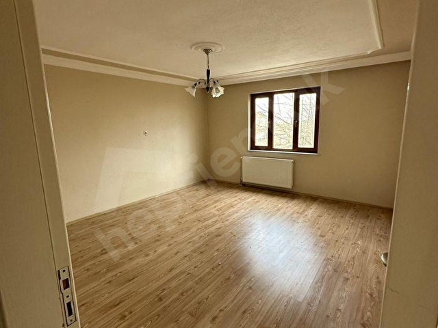 Yıldırım Vakıfköyde Satılık 7 Dönüm Tarla ve 5 Daireli Bina - Görsel 29