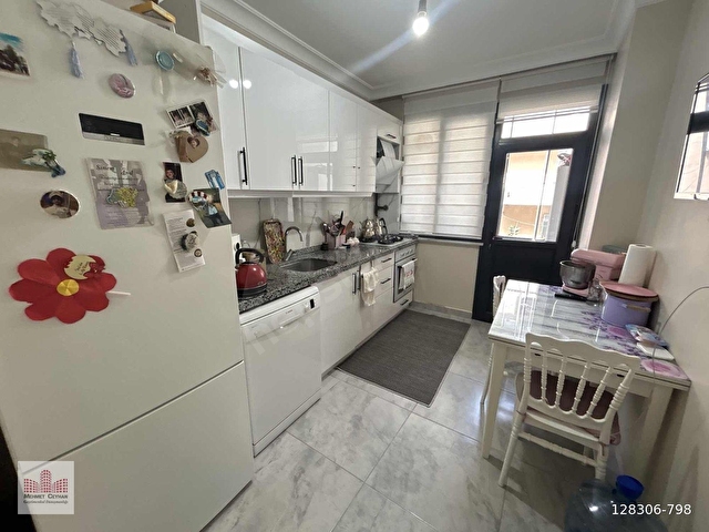 MEHMET CEYHAN DAN OTOPARKLI ASANSÖRLÜ SATILIK DAİRE 3+1 - Görsel 9