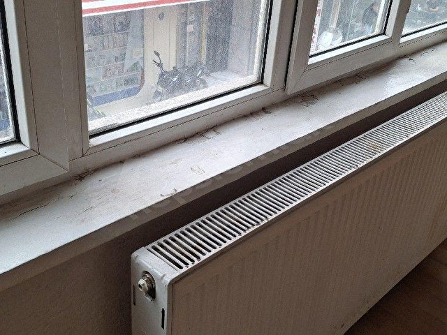 ŞAHİN EMLAKTAN ALTIEYLÜL ÇARŞI MERKEZDE KİRALIK 2+1 ARAKAT DAİRE - Görsel 17