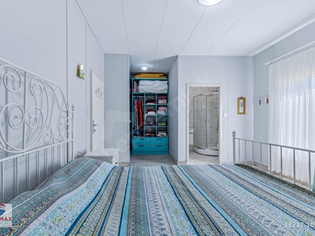 ERDEK BÜYÜKOVA KOYUNDA DENİZE 10 ADIM, 750 M² MÜSTAKİL PARSELDE SATILIK VİLLA - Görsel 17