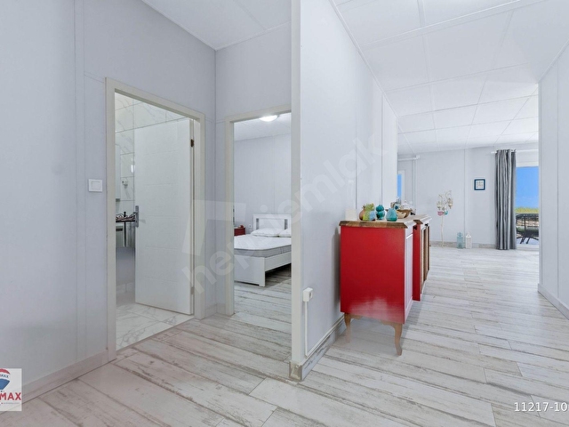 ERDEK BÜYÜKOVA KOYUNDA DENİZE 10 ADIM, 750 M² MÜSTAKİL PARSELDE SATILIK VİLLA - Görsel 13