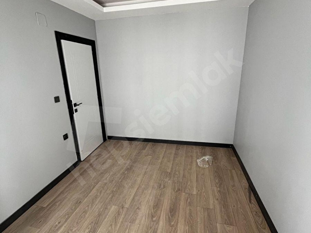 EVORADAN SARIÇAM ÇINARLIDA VİLLA KONSEPTİNDE KİRALIK 1+1 LÜX DAİRE - Görsel 13