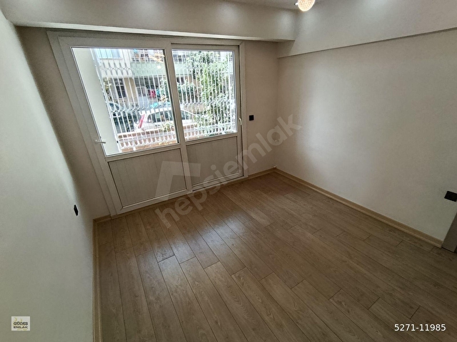 BEYAZEVLERDE MERKEZİ BÖLGEDE 3+1 FIRSAT DAİRE - Görsel 17