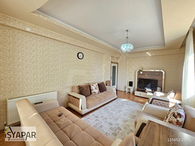 ABDÜLHAMİD HAN CADDESİNE YAKIN GENİŞ CEPHESİ AÇIK 3+1 DAİRE - Görsel 24