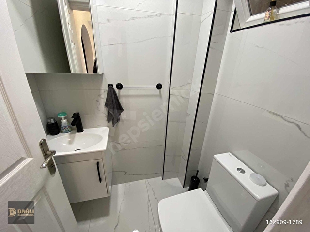 DAĞLI GAYRİMENKULDEN 3+1 Havuzlu Site İçi Fırsat Villa - Görsel 13