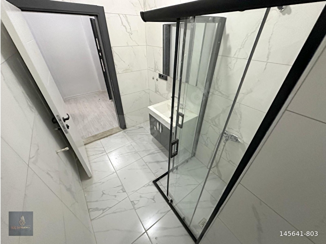 💥💥 GÜÇ GAYRİMENKULDEN AKÇAYDA ARA KAT SIFIR BİNADA ASANSÖRLÜ SATILIK 1+1 UYGUN DAİRE - Görsel 21