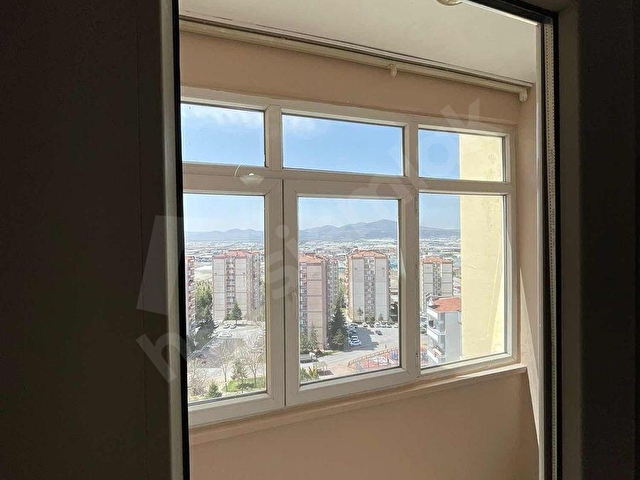 MÜKEMMEL LOKASYONDA 3+1 KİRALIK TEMİZ DAİRE - Görsel 12