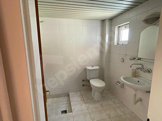 MÜKEMMEL LOKASYONDA 3+1 KİRALIK TEMİZ DAİRE - Görsel 15