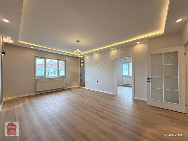 AKŞEMSETTİN.DE TREN İSTASYONU YAKINI KATDA YAPILI DAİRE - Görsel 3