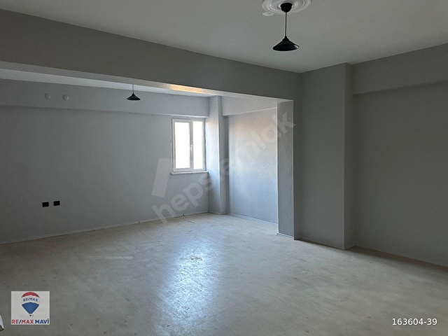 ÇARŞI MERKEZDE DEPREM MÜZESİ KARŞISI 35 M² SATILIK 1+0 OFİS - Görsel 18