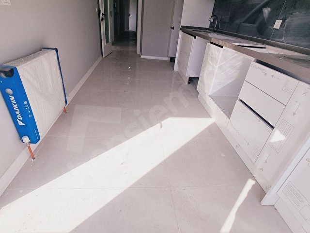 pendik batı mahallesinde sıfır 3+1 manzaralı daire - Görsel 9