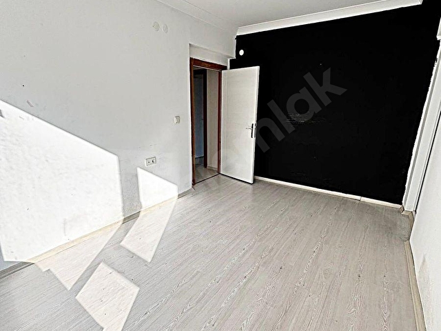 CİHANDAN AVCILAR YAMAÇ EVLERİNE HAKİM 6.KAT FUL YAPILI KÖK TAPU - Görsel 15