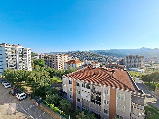 ÖNÜ KOMPLE AÇIK,MANZARALI,İÇİ KOMPLE BAKIMLI,3+1,SATILIK DAİRE.