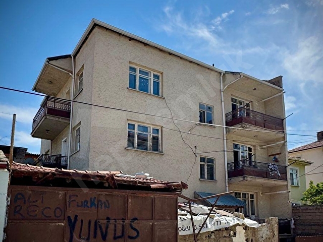 MİMAR SİNAN MAHALLESİ MERKEZE YAKIN LOKASYONDA SATILIK 3+1 GENİŞ DAİRE