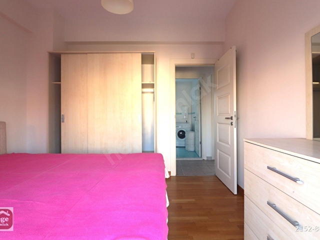Alaçatı Göbene Mevkiinde Havuzlu Butik Sitede Dubleks Villa - Görsel 23