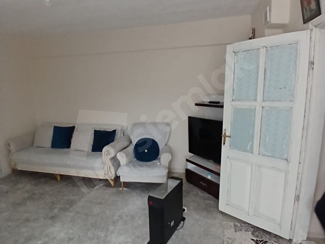 ŞEHRİN MERKEZİNDE KÖŞE BİNADA TERASLI DAİRE - Görsel 20