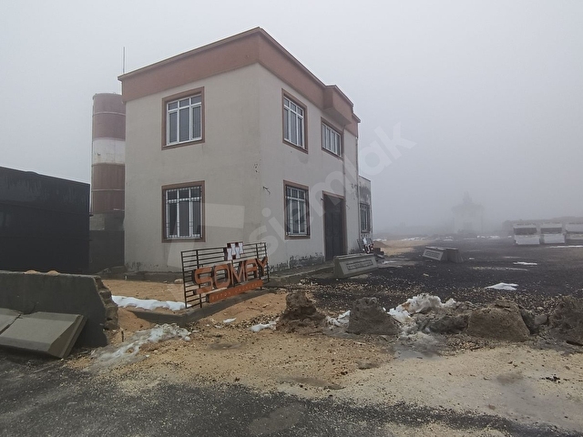 BURAK MH. BİRİKETCİLER ve MERMERCİLER SİTESİNDE KİRALIK İŞYERİ