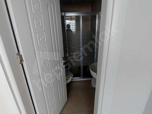 ANAMUR İSKELE MAHALLESİ BARBAROS HAYRETTİN PAŞA CADDESİNE SIFIR SEZNAZ AP. 1. KAT SATILIK 3+1 DAİRE - Görsel 16