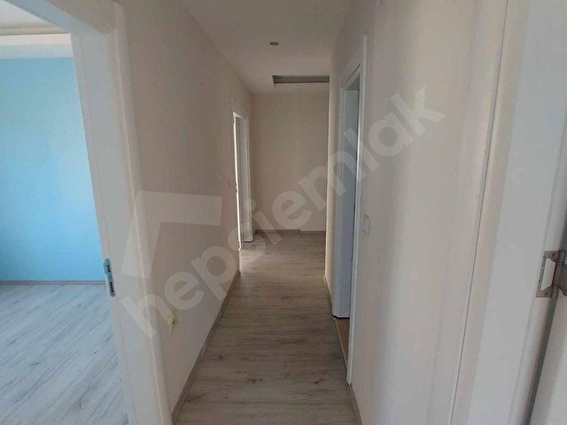 ANAMUR İSKELE MAHALLESİ BARBAROS HAYRETTİN PAŞA CADDESİNE SIFIR SEZNAZ AP. 1. KAT SATILIK 3+1 DAİRE - Görsel 10