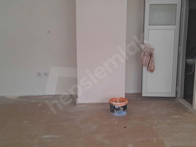 BOZYAKA HASTANESİ GİRİŞ KAPISI KARŞINDA CAD.YE 10m. BACALIDÜKAN - Görsel 3